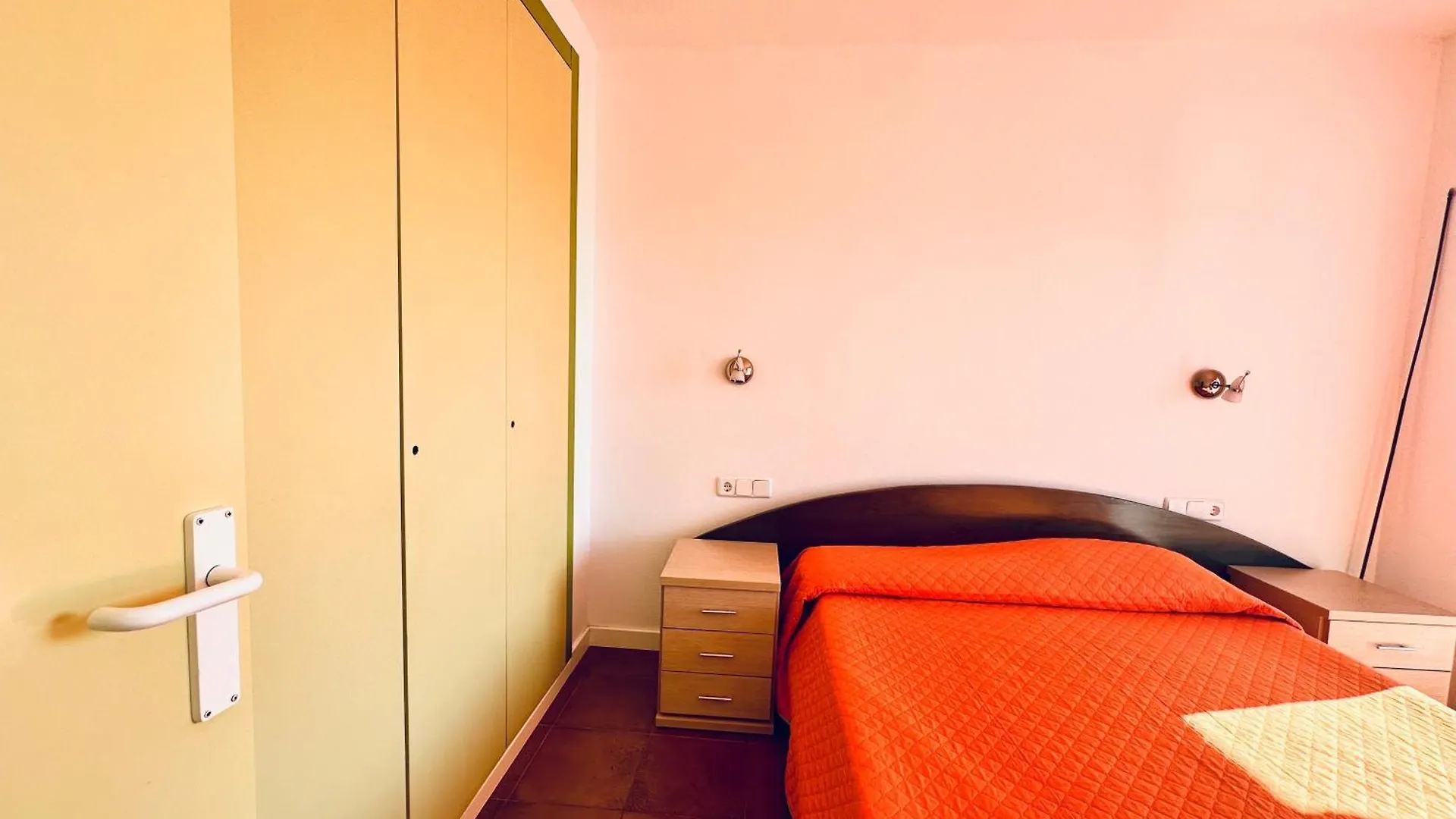 Apartment Global Immo 2176 Royal Marine Llevant Roses